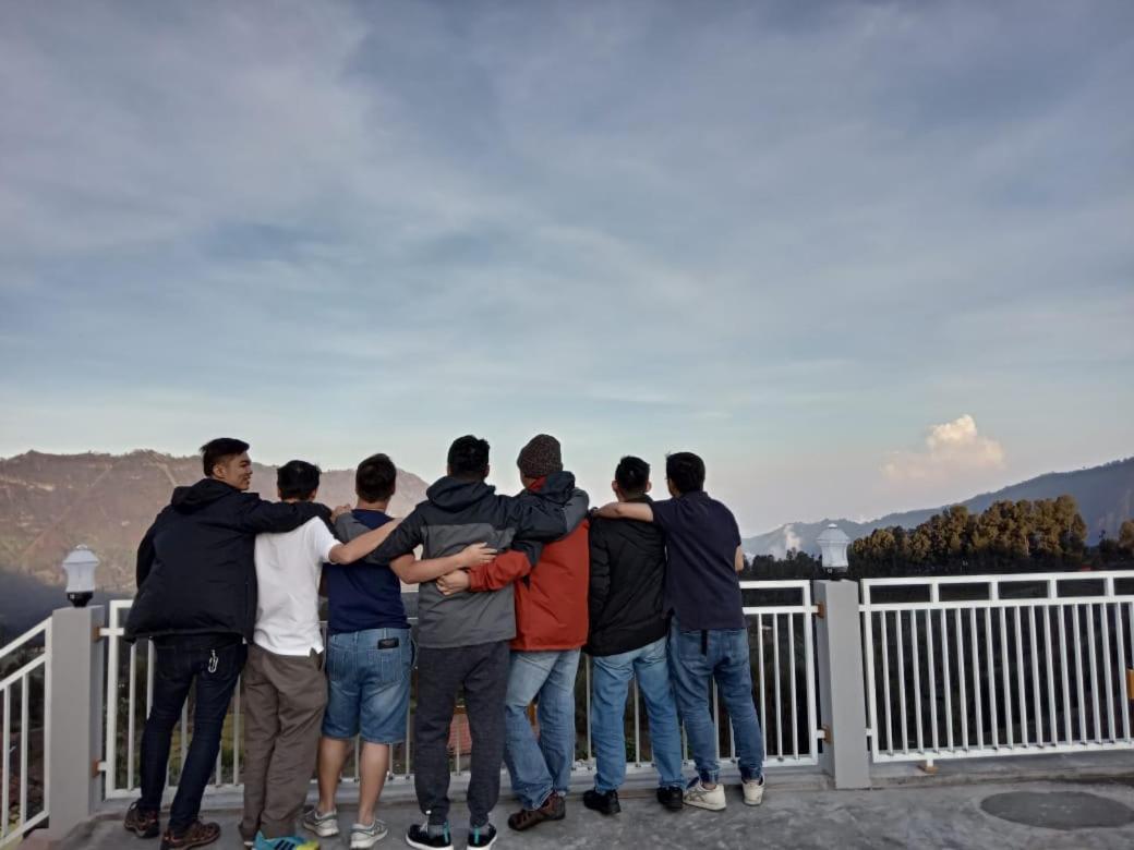 Bromo Otix Guest House ภายนอก รูปภาพ