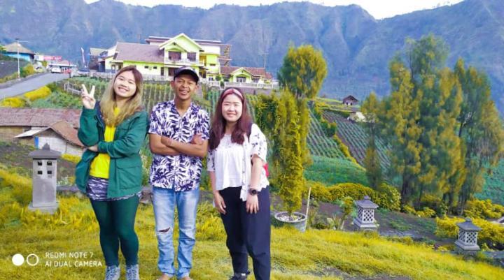 Bromo Otix Guest House ภายนอก รูปภาพ